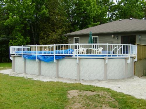 Above Ground Pool Steps